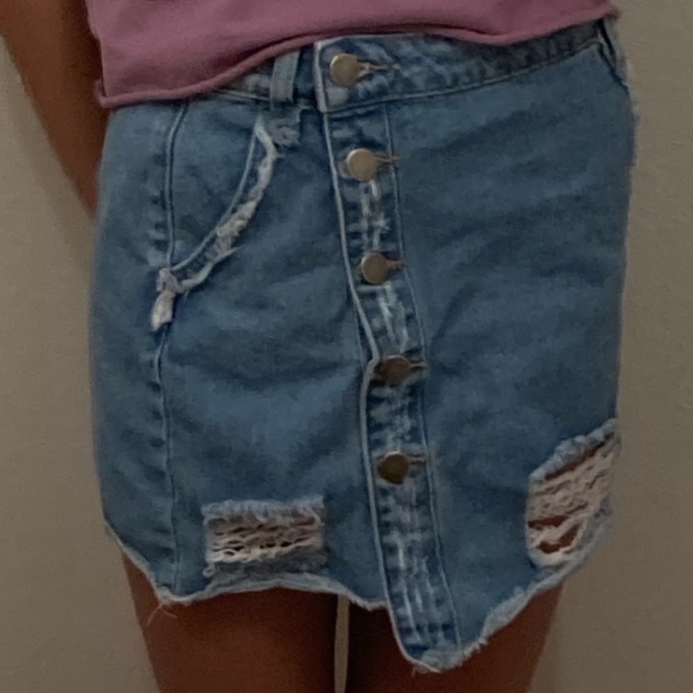 forever 21 contemporary uneven ripped jean skirt size s